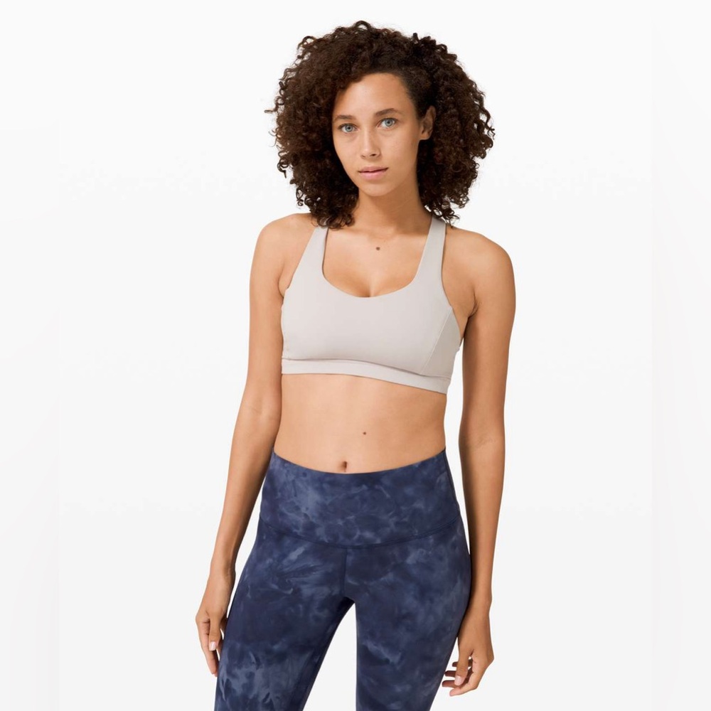 Lululemon Free To Be Serene Bra *Light Support, C/D Cup - Chrome - Size 14